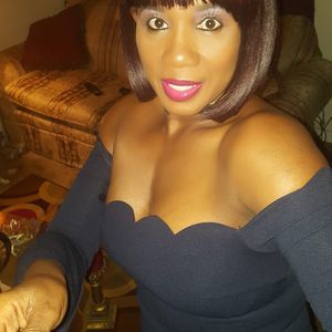 Meet your Posher, Sandra